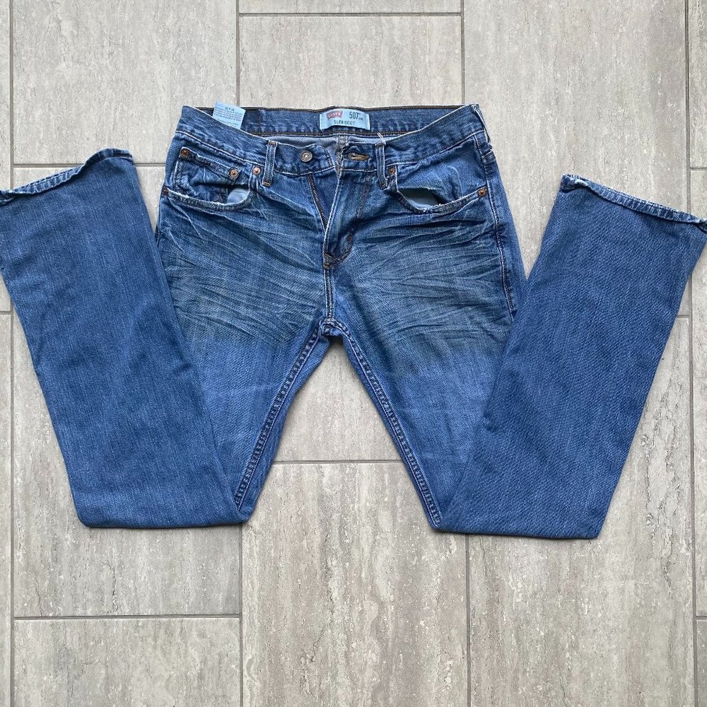 LEVIS 507 SLIM BOOT 31X32 DISTRESSED